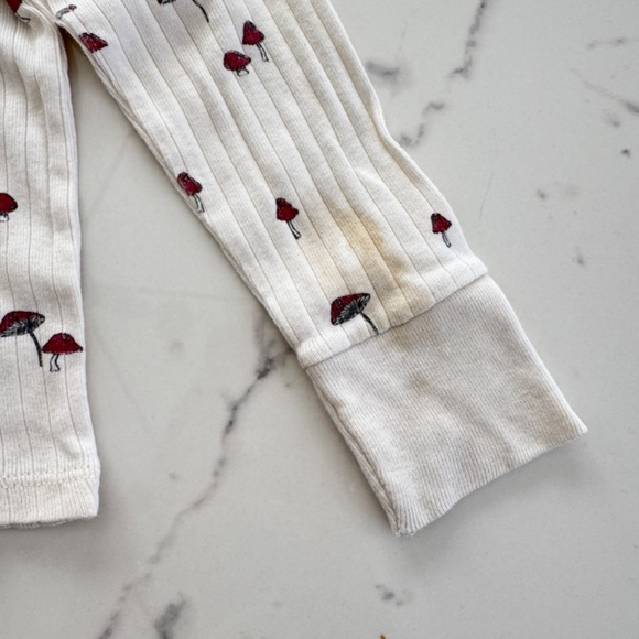 Fin & Vince Toadstool Long John Outfit Henley Shirt & Leggings - Picture 8 of 8